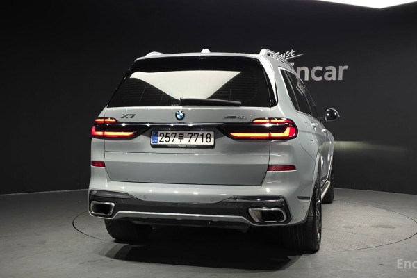 2024 BMW X7 с пробегом 18 583 км