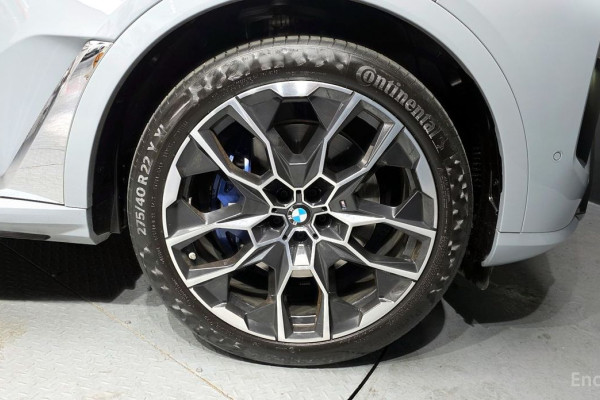 2024 BMW X7 с пробегом 18 583 км