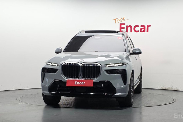 2024 BMW X7 с пробегом 25 494 км