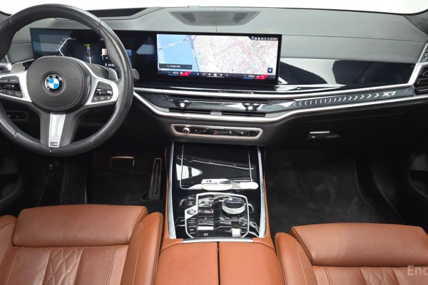 2024 BMW X7 с пробегом 25 494 км