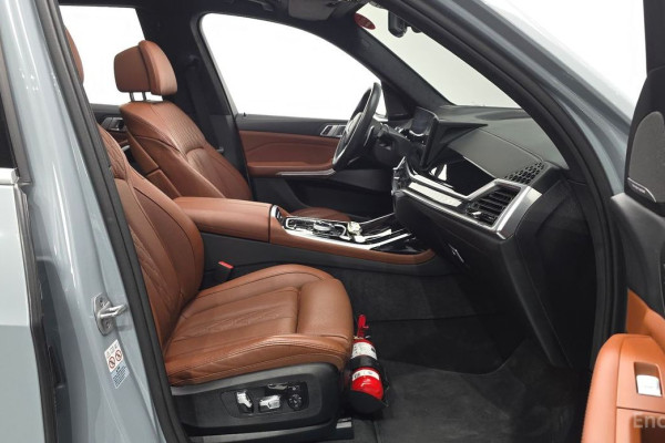 2024 BMW X7 с пробегом 25 494 км