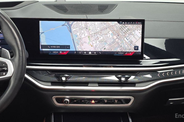 2024 BMW X7 с пробегом 25 494 км