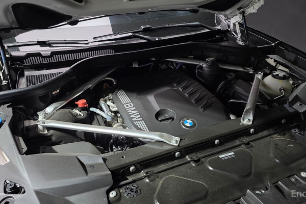 2025 BMW X7 с пробегом 11 946 км