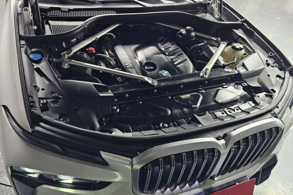 2024 BMW X7 с пробегом 12 823 км