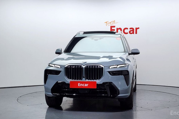 2024 BMW X7 с пробегом 17 843 км