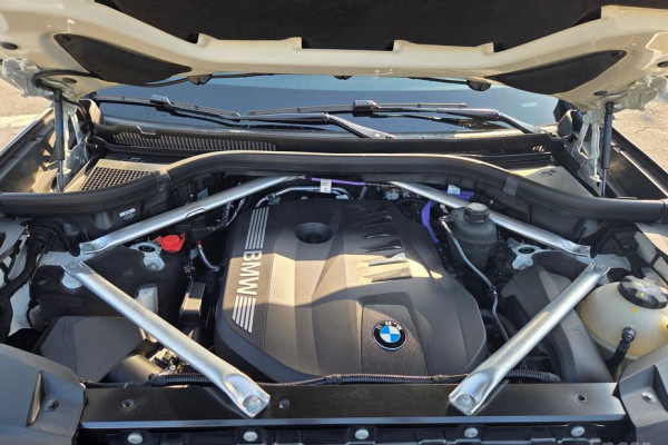 2025 BMW X7 с пробегом 40 100 км