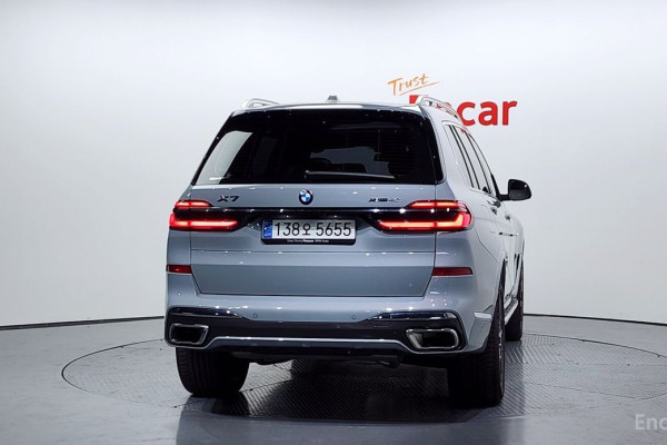 2024 BMW X7 с пробегом 17 843 км