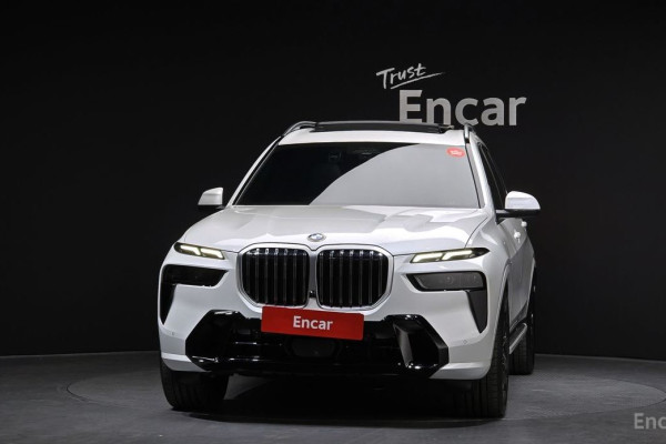 2025 BMW X7 с пробегом 5 733 км