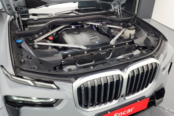2024 BMW X7 с пробегом 17 843 км