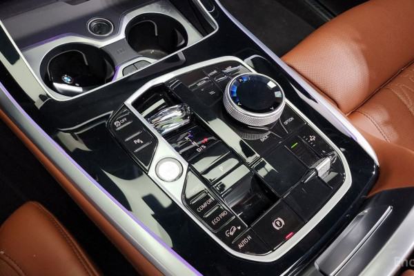 2024 BMW X7 с пробегом 17 843 км