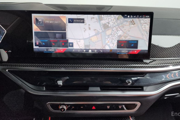 2025 BMW X7 с пробегом 9 123 км