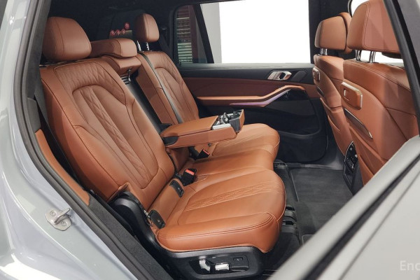 2024 BMW X7 с пробегом 17 843 км
