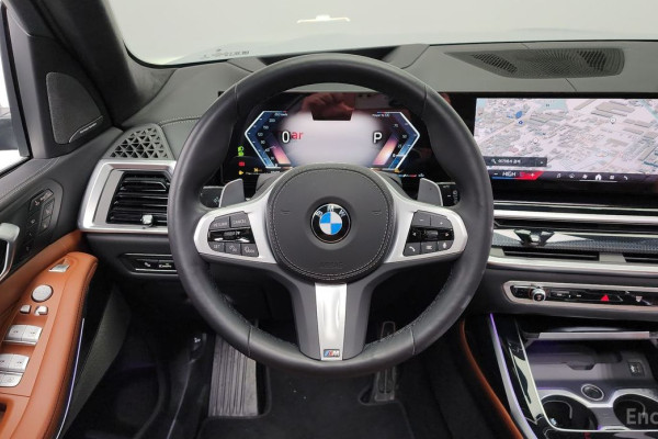 2024 BMW X7 с пробегом 17 843 км