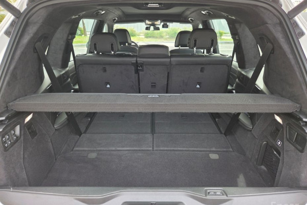 2025 BMW X7 с пробегом 40 100 км