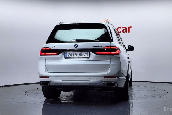 2024 BMW X7 с пробегом 8 162 км