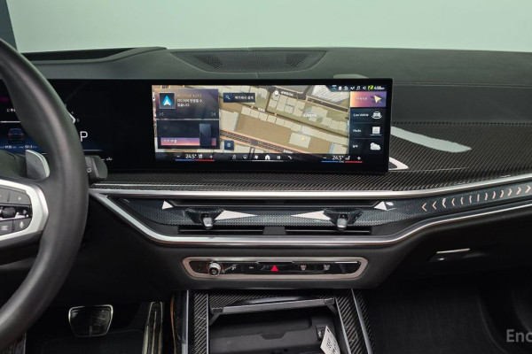 2025 BMW X7 с пробегом 9 135 км