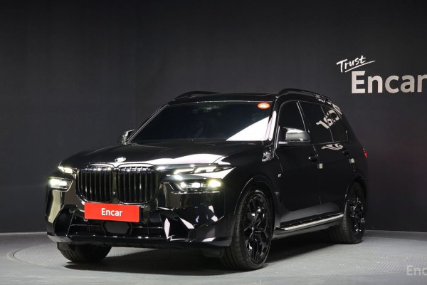 2024 BMW X7 с пробегом 17 626 км
