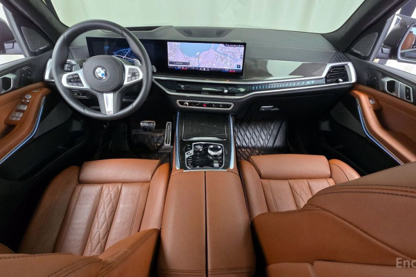 2024 BMW X7 с пробегом 17 626 км