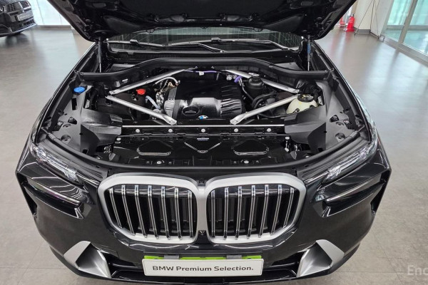 2025 BMW X7 с пробегом 11 543 км