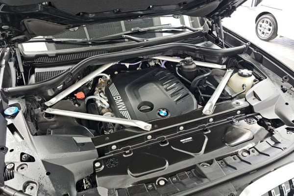 2024 BMW X7 с пробегом 32 593 км