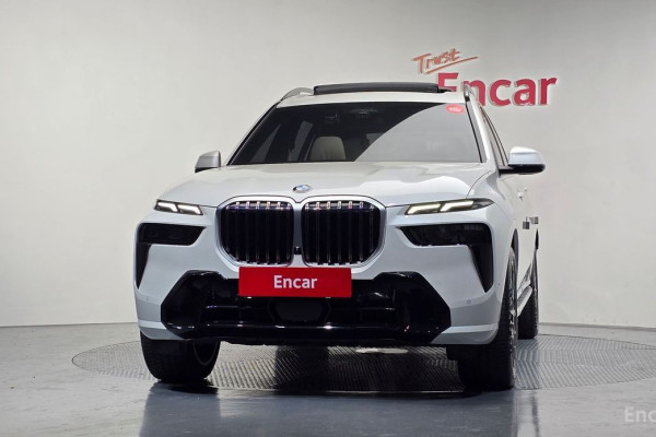 2024 BMW X7 с пробегом 7 651 км