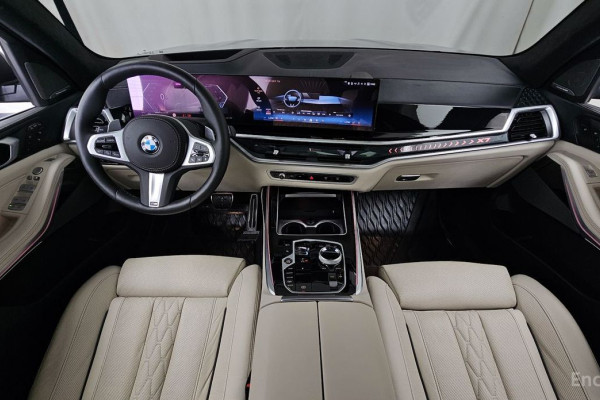 2024 BMW X7 с пробегом 32 593 км