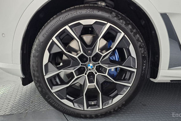 2024 BMW X7 с пробегом 7 651 км