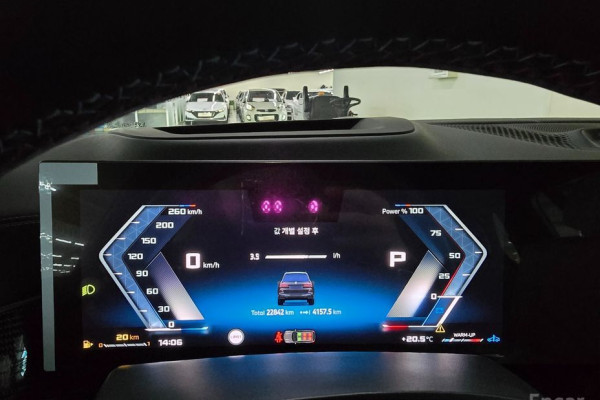 2025 BMW X7 с пробегом 22 842 км