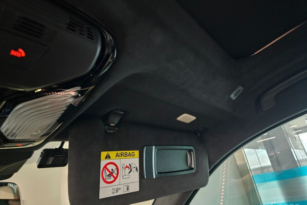 2025 BMW X7 с пробегом 22 842 км