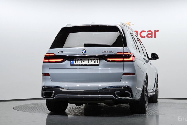 2024 BMW X7 с пробегом 33 415 км