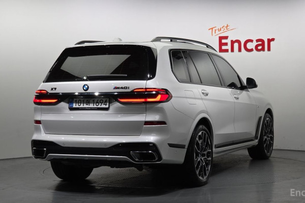 2025 BMW X7 с пробегом 9 009 км
