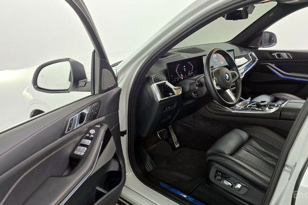 2024 BMW X7 с пробегом 36 206 км