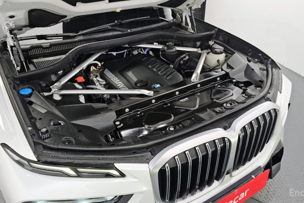 2024 BMW X7 с пробегом 16 008 км