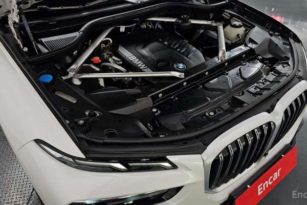 2024 BMW X7 с пробегом 19 633 км