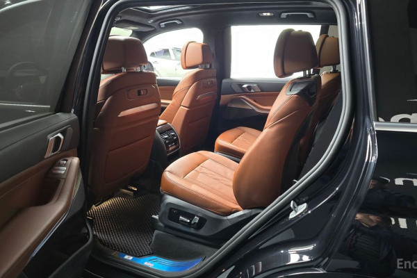 2025 BMW X7 с пробегом 52 382 км