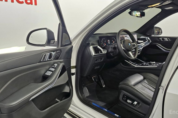 2024 BMW X7 с пробегом 16 008 км