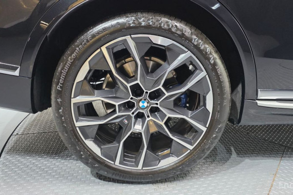 2024 BMW X7 с пробегом 15 835 км