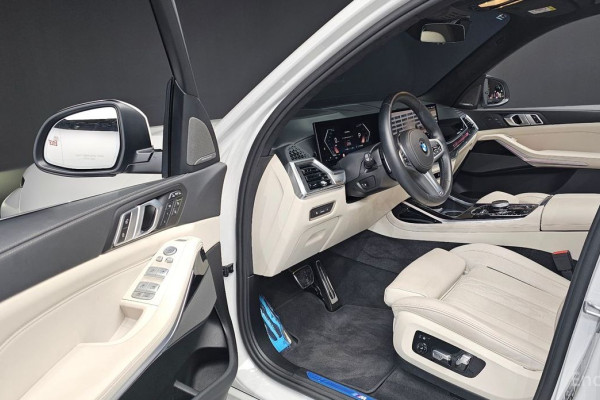 2024 BMW X7 с пробегом 20 511 км