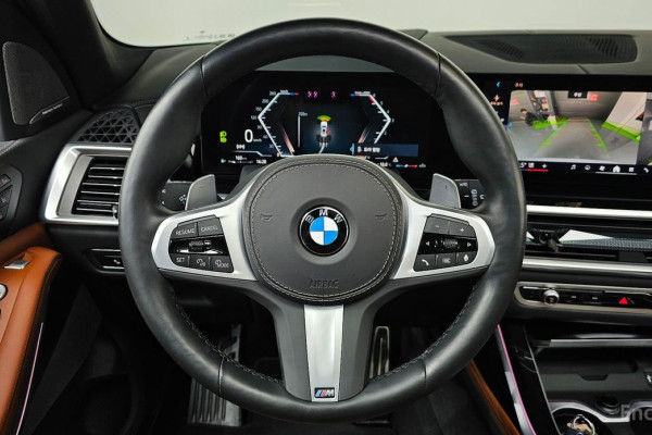 2024 BMW X7 с пробегом 19 633 км