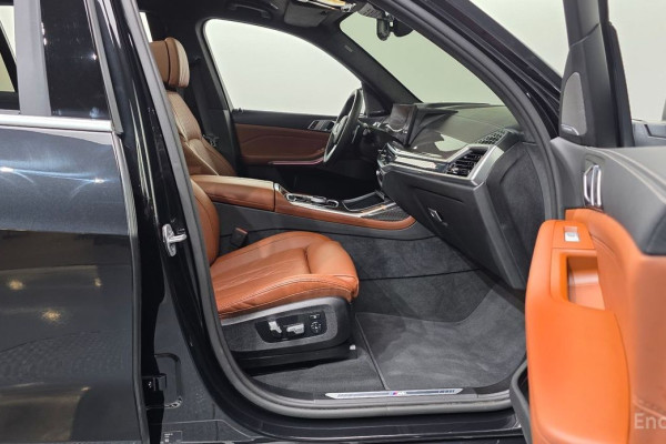 2024 BMW X7 с пробегом 15 835 км