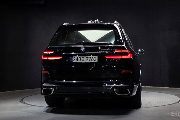 2024 BMW X7 с пробегом 19 641 км
