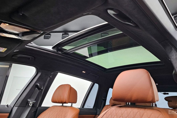 2024 BMW X7 с пробегом 33 415 км