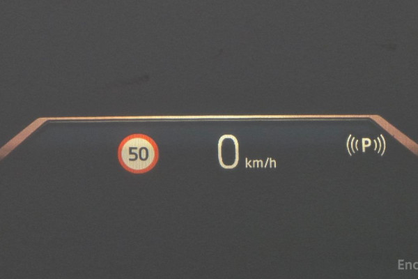 2025 BMW X7 с пробегом 9 009 км