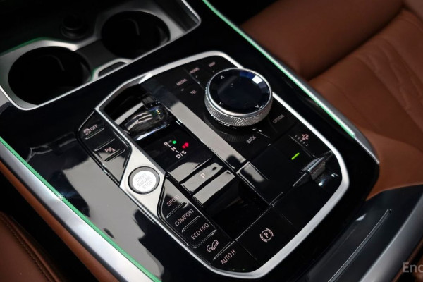 2024 BMW X7 с пробегом 19 641 км