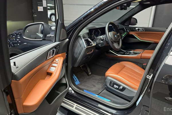 2024 BMW X7 с пробегом 19 641 км