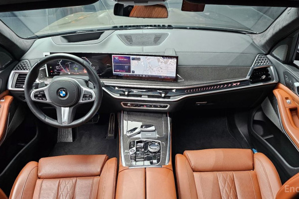 2025 BMW X7 с пробегом 11 907 км
