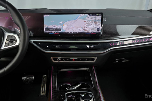 2024 BMW X7 с пробегом 7 594 км