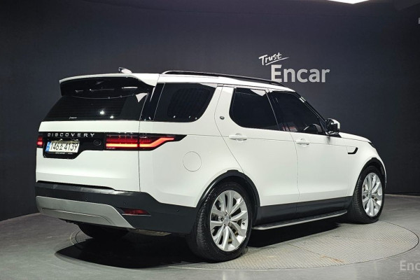 2022 Land Rover Discovery с пробегом 70 256 км