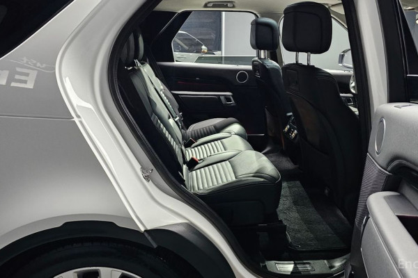 2022 Land Rover Discovery с пробегом 70 256 км