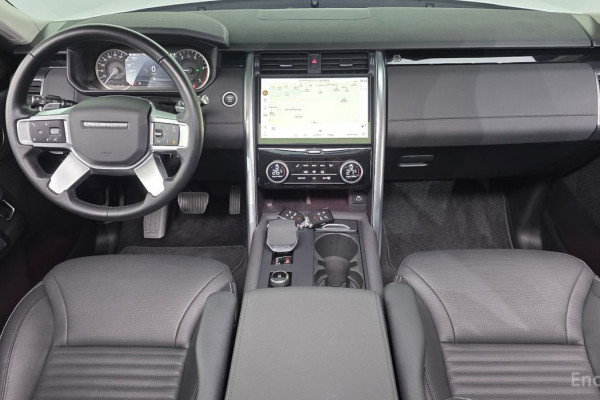 2022 Land Rover Discovery с пробегом 80 642 км